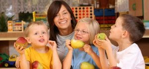 Parents quit smoking - Happy kids without the itches